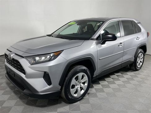 Certified 2022 Toyota RAV4 LE image 2
