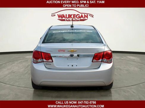 Used 2015 Chevrolet Cruze LT FWD image 6