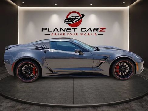 Used 2017 Chevrolet Corvette Grand Sport RWD image 6