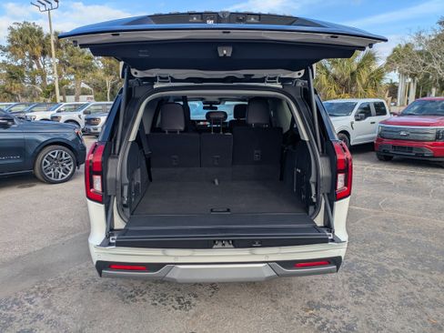 New 2025 Ford Expedition Max Platinum w/ Platinum Ultimate Package image 14