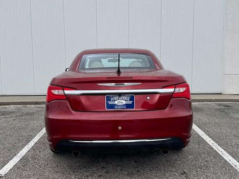 Used 2014 Chrysler 200 Limited FWD image 4