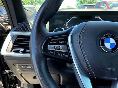 Used 2024 BMW X5 xDrive40i AWD/4WD image 11