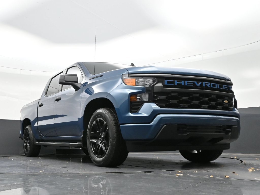 Used 2024 Chevrolet Silverado 1500 Custom w/ LPO, Dark Essentials Package RWD image 30