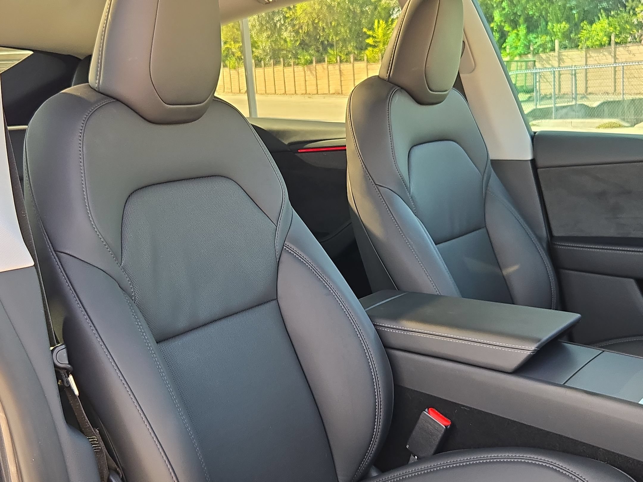 Used 2026 Tesla Model Y AWD image 29