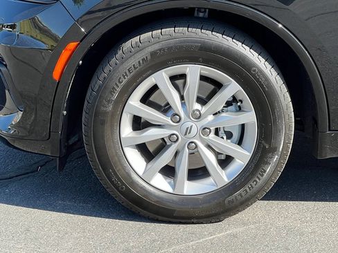 Used 2025 Dodge Durango GT RWD image 14