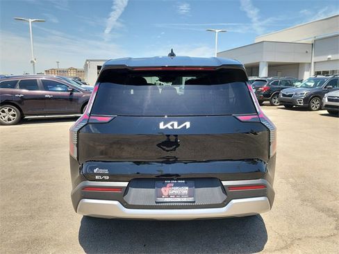 New 2026 Kia EV9 Light image 4