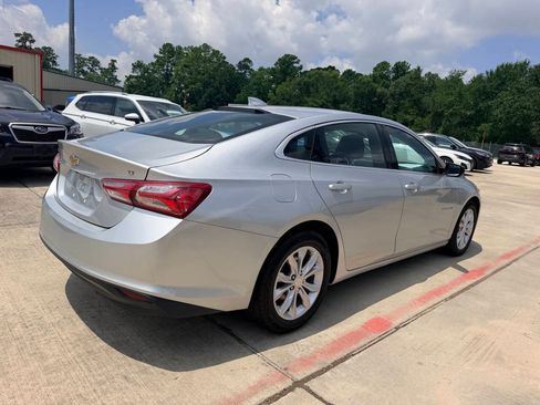 Used 2021 Chevrolet Malibu LT FWD image 7