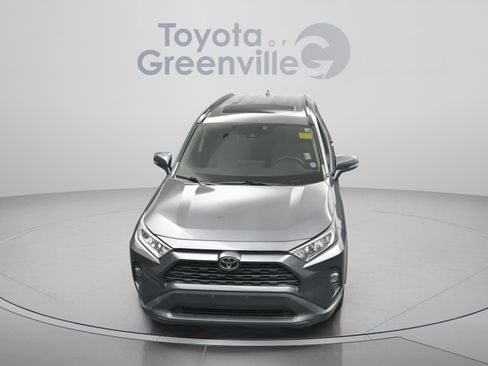 Used 2019 Toyota RAV4 XLE w/ Convenience Package AWD/4WD image 23
