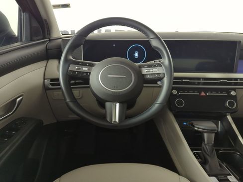 Used 2026 Hyundai Tucson SEL FWD image 11