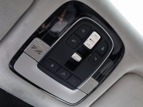 Used 2022 Hyundai Palisade Calligraphy w/ Cargo Package image 25