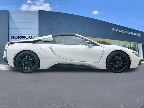Used 2019 BMW i8 Roadster AWD/4WD image 8