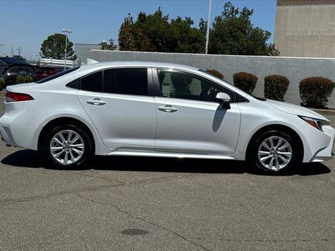 Certified 2023 Toyota Corolla LE w/ LE Convenience Package FWD image 6