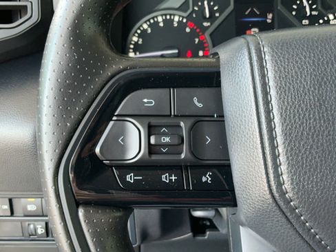 Used 2024 Toyota Tundra SR AWD/4WD image 12