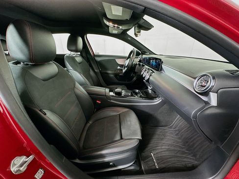 Used 2021 Mercedes-Benz A 220 4MATIC image 30