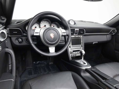 Used 2006 Porsche 911 Carrera S RWD image 6