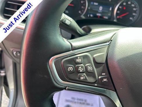 Used 2024 Chevrolet Equinox LT FWD image 18