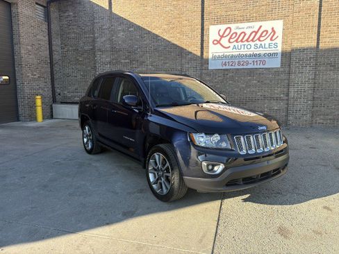 Used 2016 Jeep Compass High Altitude image 1