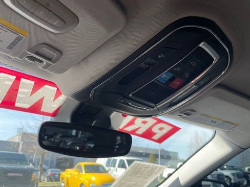 Used 2024 Jeep Grand Cherokee Limited image 19