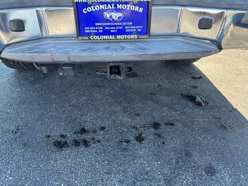 Used 2019 Nissan Frontier SV image 8