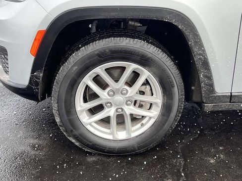 Used 2022 Jeep Grand Cherokee L Laredo w/ Luxury Tech Group I image 10