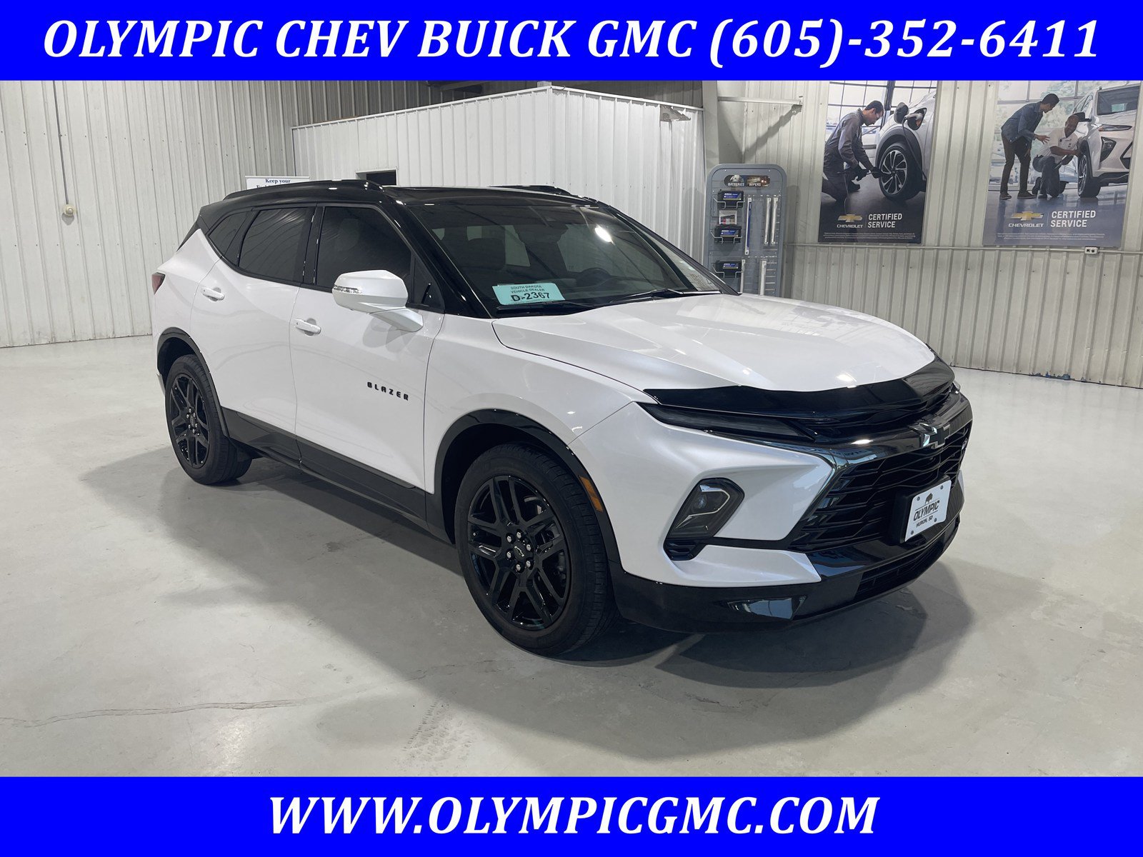 Used 2024 Chevrolet Blazer RS w/ Driver Confidence II Package AWD/4WD image 1