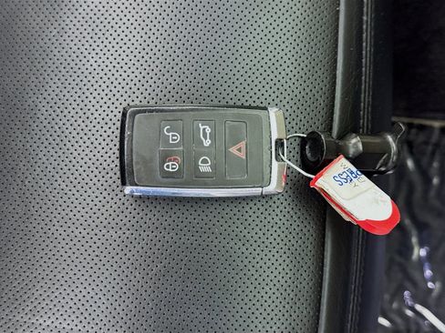 Used 2018 Land Rover Range Rover Long Wheelbase Autobiography image 45