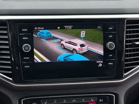 Used 2021 Volkswagen Atlas SEL Premium image 26