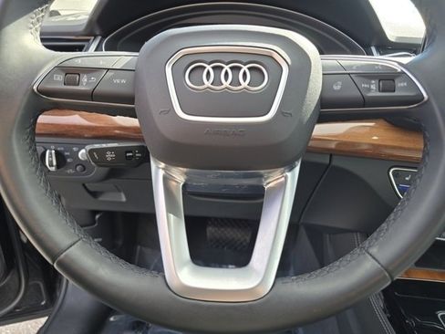 Used 2023 Audi Q5 2.0T Prestige w/ Prestige Package image 42