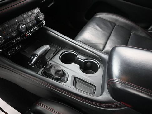Used 2024 Dodge Durango R/T RWD image 16