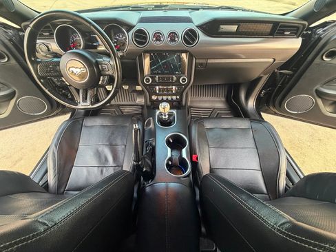 Used 2019 Ford Mustang GT Premium w/ GT Performance Package RWD image 18