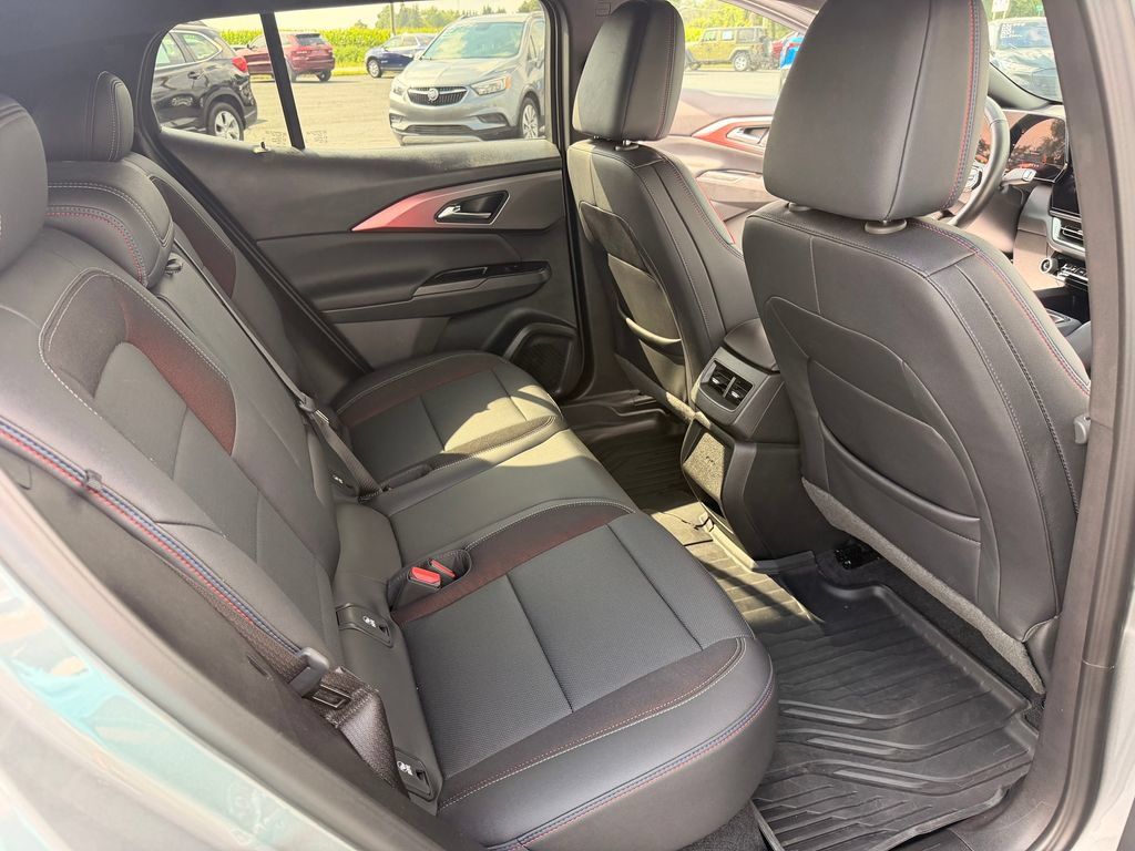 Used 2024 Chevrolet Equinox EV RS AWD/4WD image 30