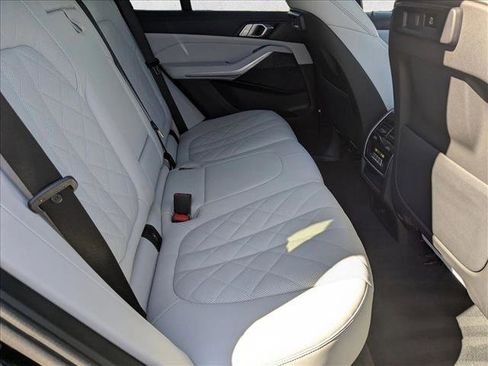 Used 2023 BMW X5 sDrive40i w/ Premium Package image 22