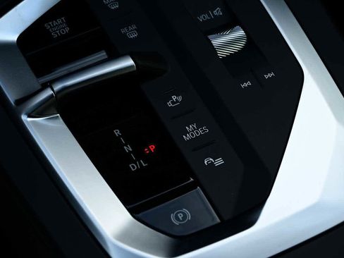 Used 2026 BMW 228i w/ Technology Package image 19