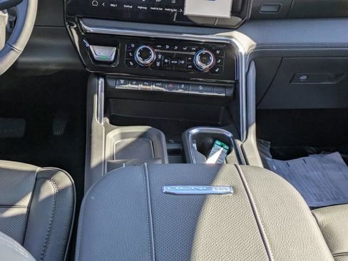 New 2026 GMC Sierra 3500 Denali w/ Denali Reserve Package AWD/4WD image 18