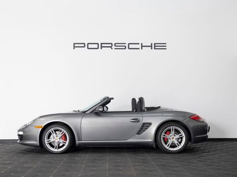 Used 2010 Porsche Boxster S RWD image 2