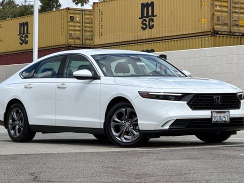 Certified 2023 Honda Accord EX image 2