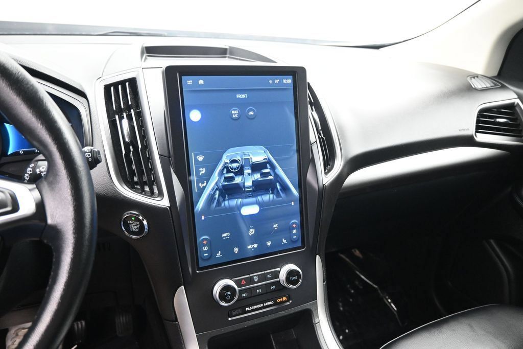 Used 2024 Ford Edge SEL AWD/4WD image 16