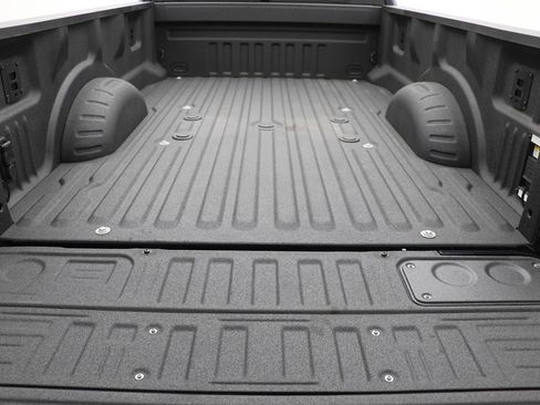 Used 2024 Ford F450 Platinum image 17