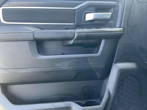 New 2026 RAM 2500 Big Horn AWD/4WD image 27