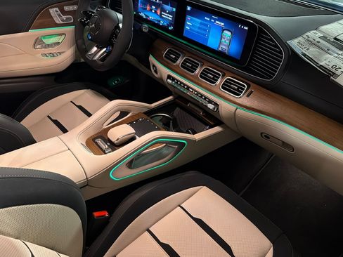 New 2026 Mercedes-Benz GLE 53 AMG 4MATIC Coupe image 15