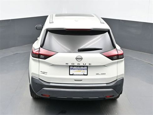 Used 2023 Nissan Rogue SL image 41