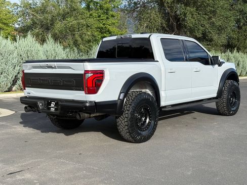 Used 2025 Ford F150 Raptor AWD/4WD image 9