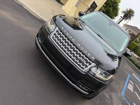 Used 2014 Land Rover Range Rover Supercharged AWD/4WD image 30
