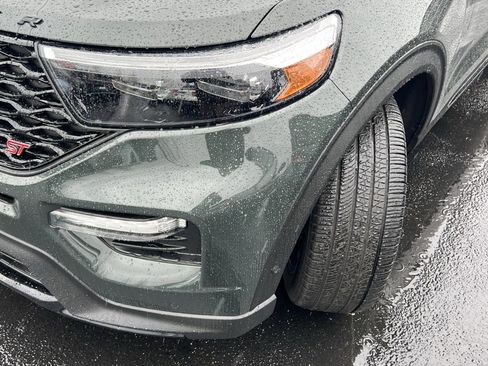 Certified 2022 Ford Explorer ST w/ Equipment Group 401A image 3