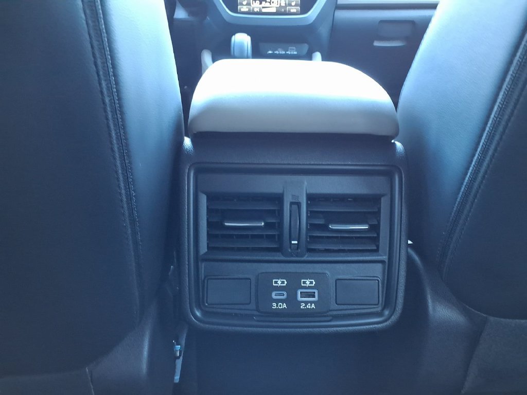 Used 2026 Subaru Forester Premium AWD/4WD image 24