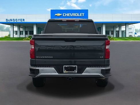 New 2025 Chevrolet Silverado 1500 LT image 9