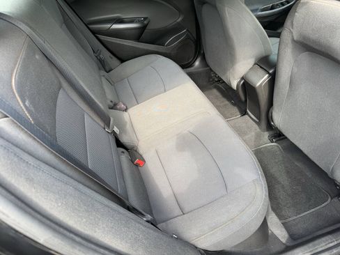Used 2019 Chevrolet Cruze LS w/ LS Convenience Package FWD image 14