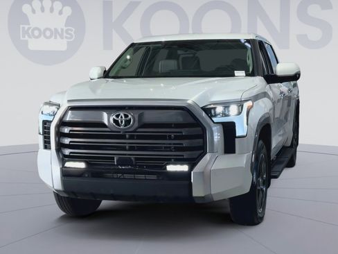 Used 2024 Toyota Tundra Limited image 4