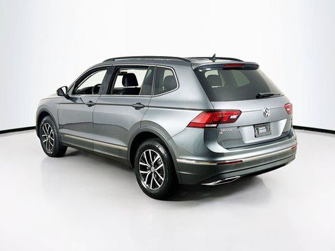Certified 2021 Volkswagen Tiguan SE w/ Panoramic Sunroof Package AWD/4WD image 7