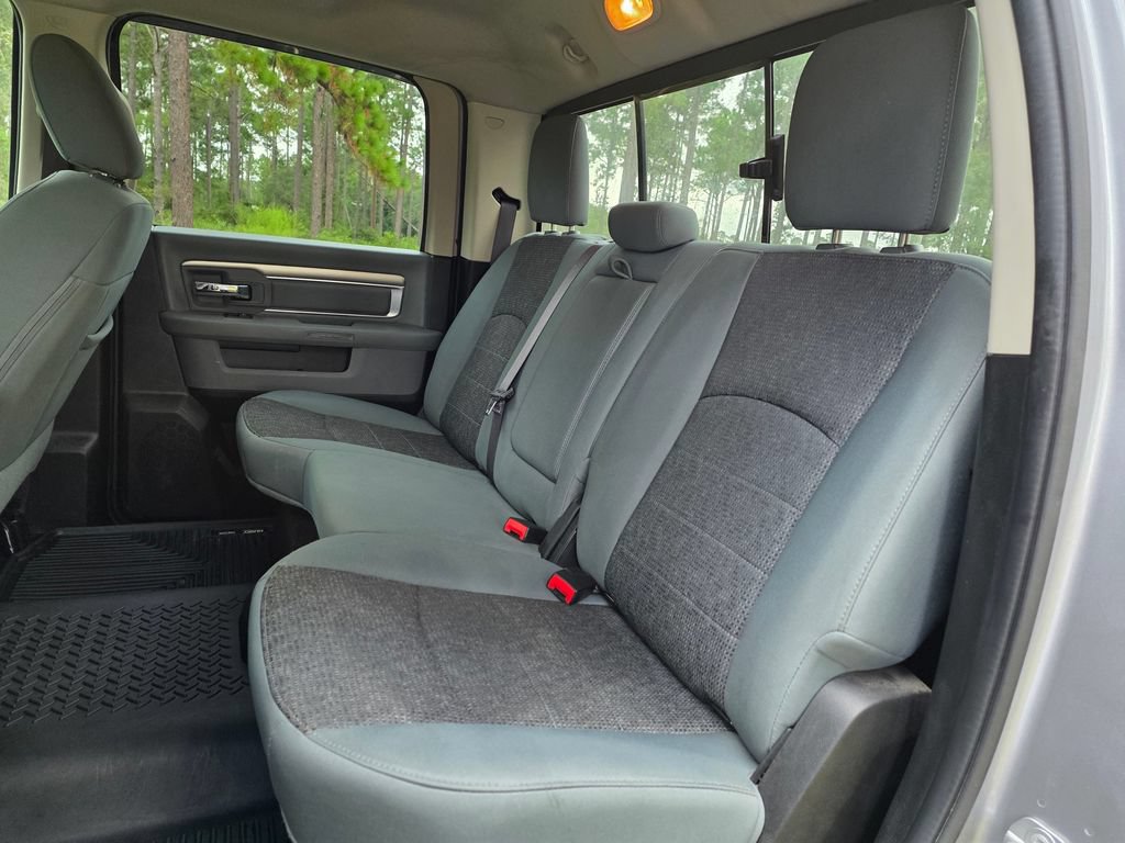 Used 2019 RAM 1500 Warlock AWD/4WD image 16